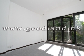 SAI KUNG Stand-Alone Village House For Sale | Huge Fenced Garden & Private Gate Parking