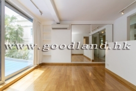 SAI KUNG Villa For Sale | Sought-After Complex, Large Garden & Private Pool