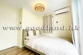 SAI KUNG Mid-Levels Village House For Sale | Garden, Well Maintained & 3 Bedrooms