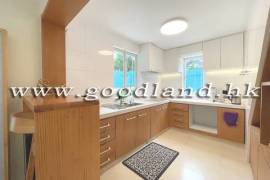 SAI KUNG Mid-Levels Village House For Sale | Garden, Well Maintained & 3 Bedrooms