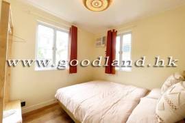 SAI KUNG Mid-Levels Village House For Sale | Garden, Well Maintained & 3 Bedrooms