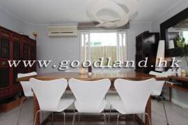 SAI KUNG Village House For Sale | Good Size Garden, Renovated & Partial Sea View