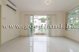 SAI KUNG Village House For Sale | Peaceful Location, Equipped Kitchen & 3 Bedrooms