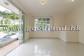 SAI KUNG Village House For Sale | Peaceful Location, Equipped Kitchen & 3 Bedrooms