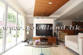 SAI KUNG Mid Level Village House For Sale | Recent Renovation, Garden & 3 Bedrooms