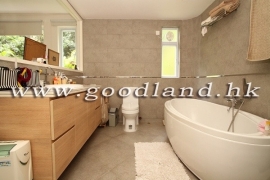SAI KUNG Mid Level Village House For Sale | Recent Renovation, Garden & 3 Bedrooms