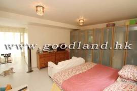 SAI KUNG Mid Level Village House For Sale | Recent Renovation, Garden & 3 Bedrooms
