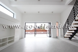 SAI KUNG Mid Level Village House For Sale | Two-Storey Garden Home with Sea View