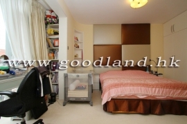 SAI KUNG Village House For Sale | Convenient Location, Lovely Garden & 3 En-Suites