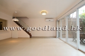 SAI KUNG Village House For Sale | Bright Garden Home, Greenery View & 3 Bedrooms