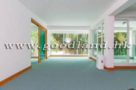 SAI KUNG Detached Village House For Sale | Huge Garden, Private Pool & Gated Parking