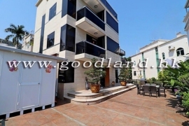 SAI KUNG Mid Level Detached Village House For Sale | Huge Garden & Multi Parking