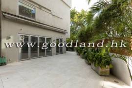 SAI KUNG Mid-Levels Village House For Sale and Rent | Garden & Equipped Kitchen