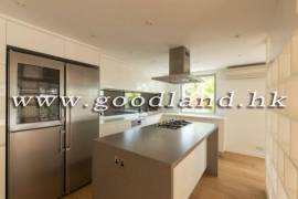 SAI KUNG Mid-Levels Village House For Sale and Rent | Garden & Equipped Kitchen