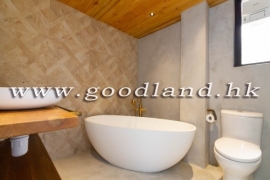 SAI KUNG Detached Village House For Sale | Private Gate, 3 Parking Spaces & Italian Kitchen