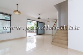 SAI KUNG Corner Village House For Sale | Greenery, Privacy & 5 Bedrooms