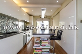 SAI KUNG Village House For Sale | Peaceful Home, Front and Back Yard & 5 Bedrooms