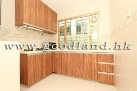 SAI KUNG Lower Duplex Village House For Sale | Managed Complex & 4 Bedrooms