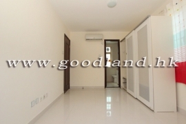 SAI KUNG Lower Duplex Village House For Sale | Managed Complex & 4 Bedrooms