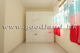 SAI KUNG Lower Duplex Village House For Sale | Managed Complex & 4 Bedrooms