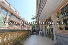 SAI KUNG Lower Duplex Village House For Sale | Managed Complex & 4 Bedrooms