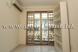 SAI KUNG Lower Duplex Village House For Sale | Managed Complex & 4 Bedrooms
