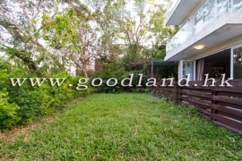 SAI KUNG Detached Village House For Sale | Quiet Greenery, Parking & 3 En-Suites
