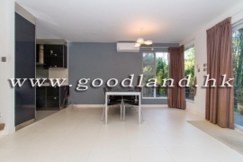 SAI KUNG Detached Village House For Sale | Quiet Greenery, Parking & 3 En-Suites