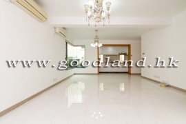SAI KUNG Village House For Sale | Peaceful Sea View, Renovated Kitchen & Parking