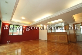 SAI KUNG Upper Duplex Village House For Sale and Rent | Rooftop & Managed Complex