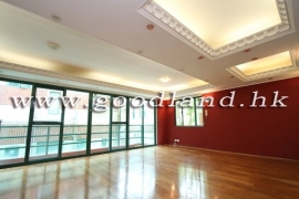 SAI KUNG Upper Duplex Village House For Sale and Rent | Rooftop & Managed Complex