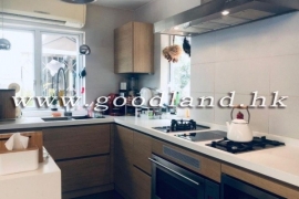 SAI KUNG Lower Duplex Village House For Sale | Garden, Equipped Kitchen & 2 En-Suites