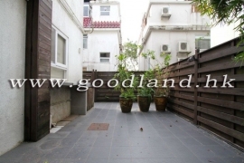 SAI KUNG Lower Duplex Village House For Sale | Green View, Parking & 3 Bedrooms