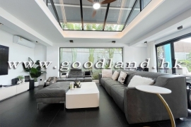 SAI KUNG Detached House For Sale | Lawn Garden, Private Pool & Managed Complex