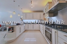SAI KUNG Village House For Sale | Tranquil Greenery View, Spacious Layout & 3 Bedrooms