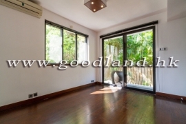 SAI KUNG Village House For Sale and Rent | Tropical Style, Front Yard & 4 Bedrooms