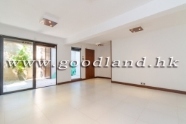 SAI KUNG Village House For Sale and Rent | Tropical Style, Front Yard & 4 Bedrooms