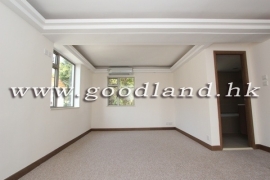 SAI KUNG Village House For Sale | Prime Location, Renovated & Spacious Living
