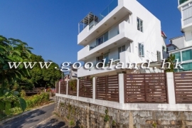 SAI KUNG Village House For Sale | Detached House, Large Garden & Waterfront Access