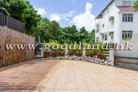 SAI KUNG Village House For Sale | Gated Community, Pool, Renovated & 4 Bedrooms