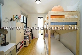 SAI KUNG Village House For Sale | Front and Back Garden, High Ceiling & 4 Bedrooms