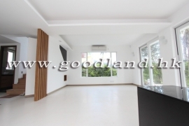 SAI KUNG Mid-Level Village House For Sale | Renovated, Sea and Greenery View