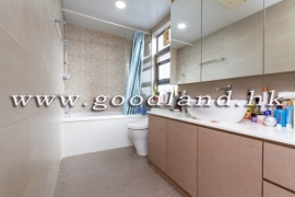 SAI KUNG Village House For Sale | Near Town, Garden, 2 Parking Spaces & 4 Bedrooms