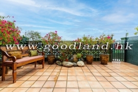 SAI KUNG Two-Storey Village House For Sale | Sea View Every Level & Renovated