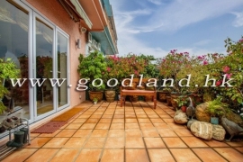 SAI KUNG Two-Storey Village House For Sale | Sea View Every Level & Renovated