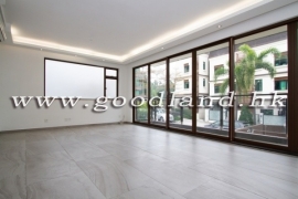 Conveniently Located | Sai Kung Village House For Rent | 3BR