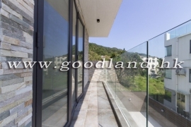 - Recently Renovated | Sai Kung Village House For Rent | 3BR