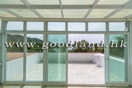 Parking in Private Gate | Sai Kung Village House For Rent | 4BR