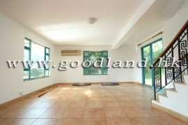 【Sai Kung Sought-After House for Sale】4-BR with Huge Lawn Garden & Pool