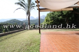 【Sai Kung Sought-After House for Sale】4-BR with Huge Lawn Garden & Pool